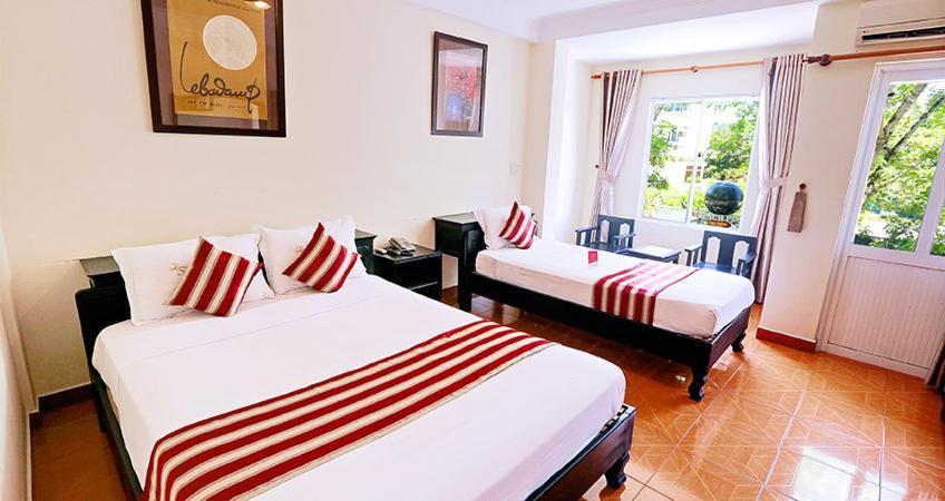 Lam Bao Long Hotel Хуе Екстериор снимка